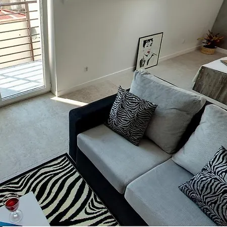 Apartament Bianco * エウク